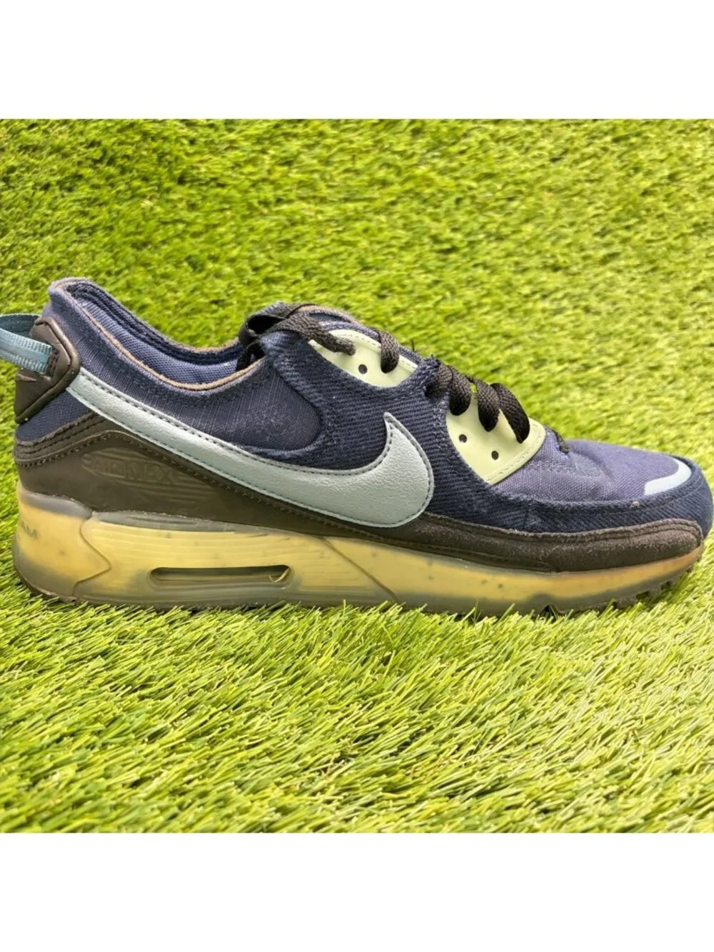 Nike Air Max 90 Terrascape Mens Size 10.5 Blue Athletic Running Shoes Sneakers